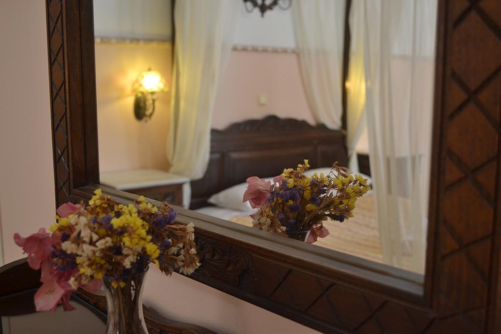 Monte Kristo Hotel แอร์มูโปลี ภายนอก รูปภาพ
