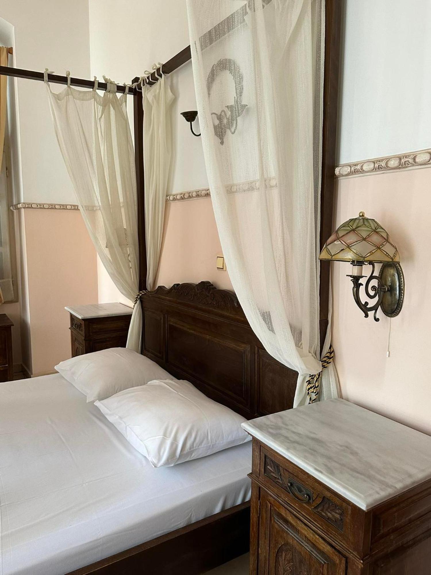 Monte Kristo Hotel แอร์มูโปลี ภายนอก รูปภาพ