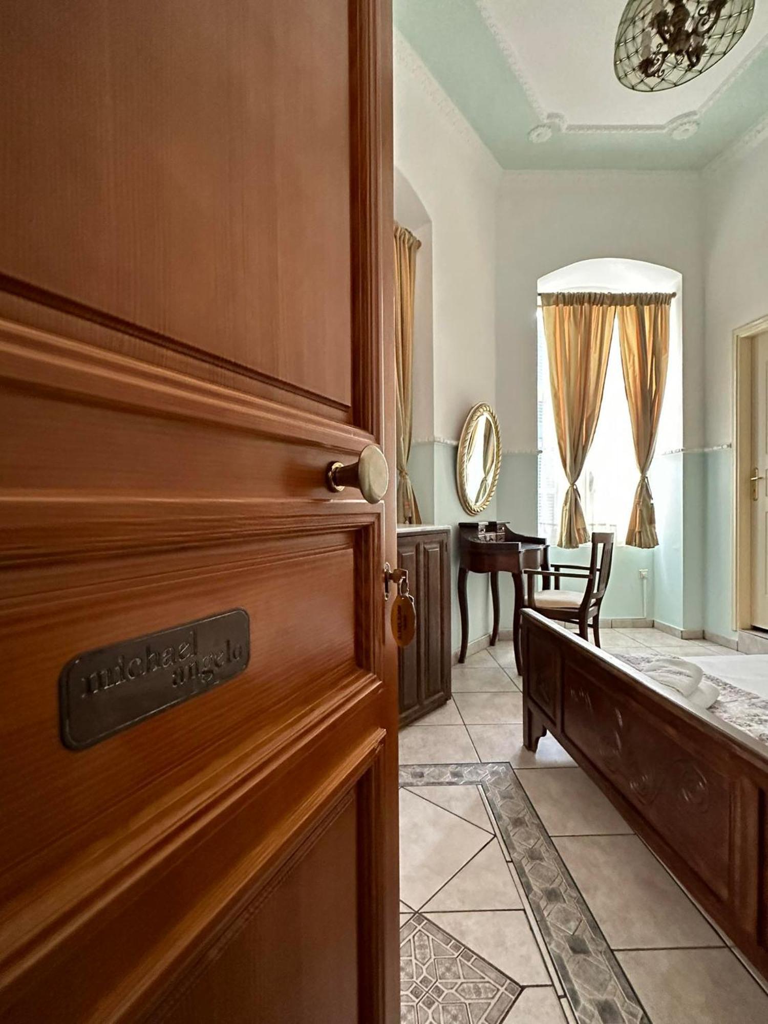 Monte Kristo Hotel แอร์มูโปลี ภายนอก รูปภาพ