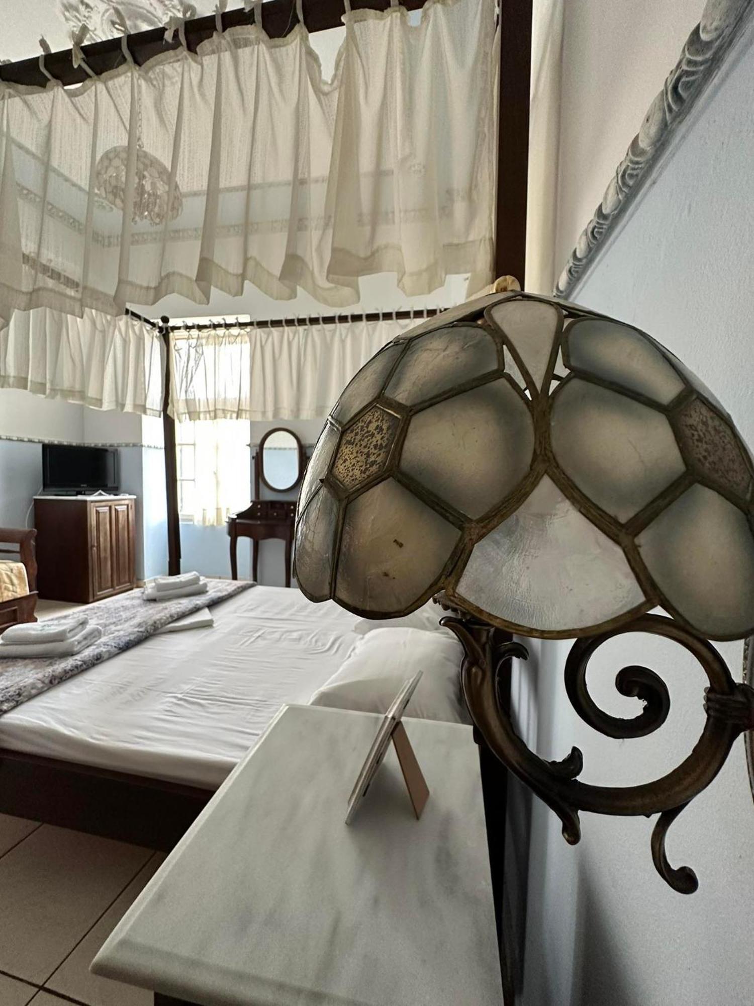 Monte Kristo Hotel แอร์มูโปลี ภายนอก รูปภาพ