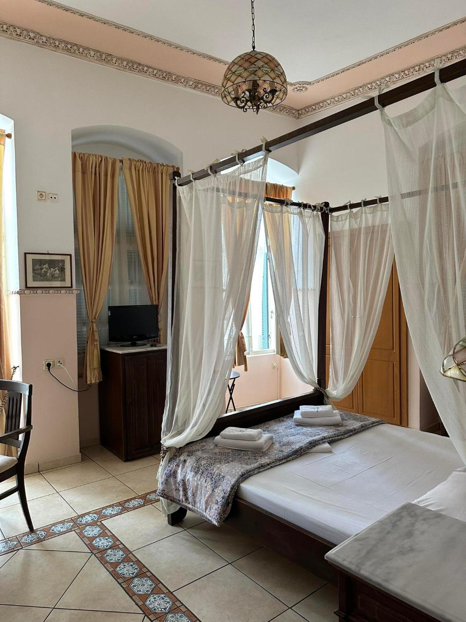 Monte Kristo Hotel แอร์มูโปลี ภายนอก รูปภาพ