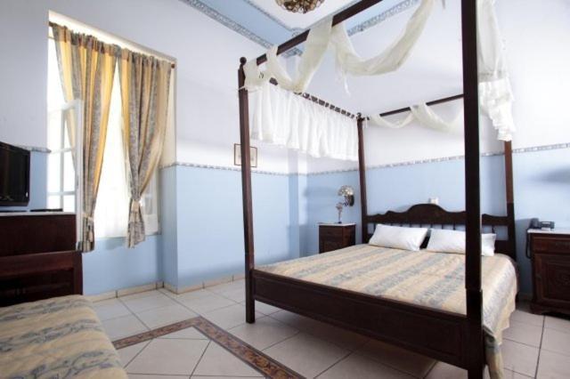 Monte Kristo Hotel แอร์มูโปลี ห้อง รูปภาพ